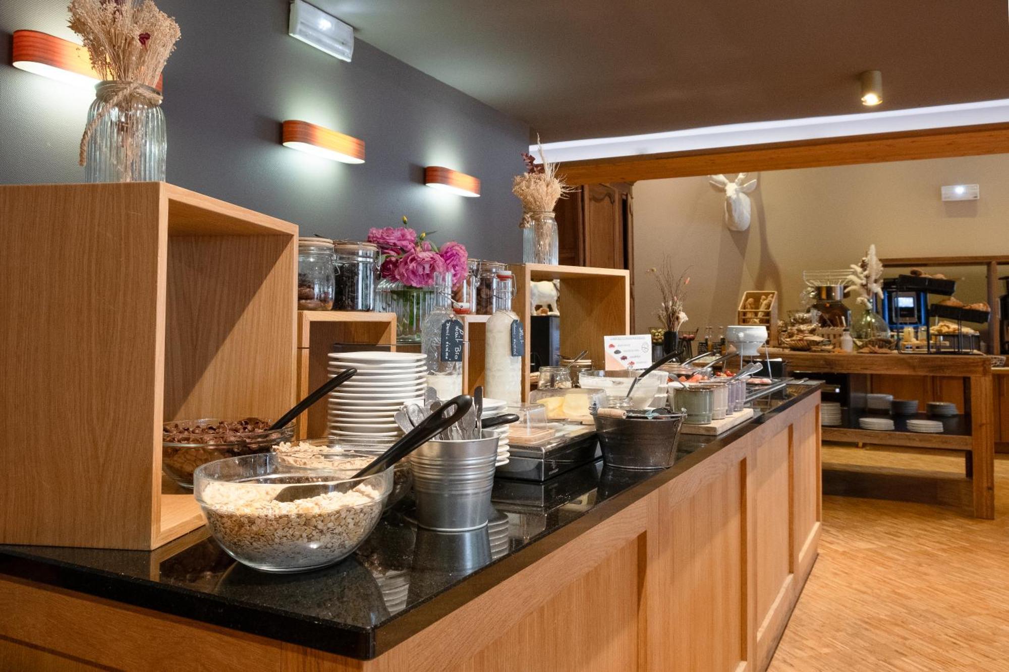 Mercure Saint-Lary Exterior foto